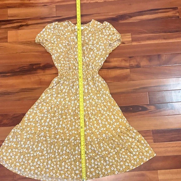 Floral Yellow Midi Dress - Picture 5 of 8